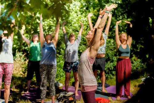 A practical lesson in Do-In in nature